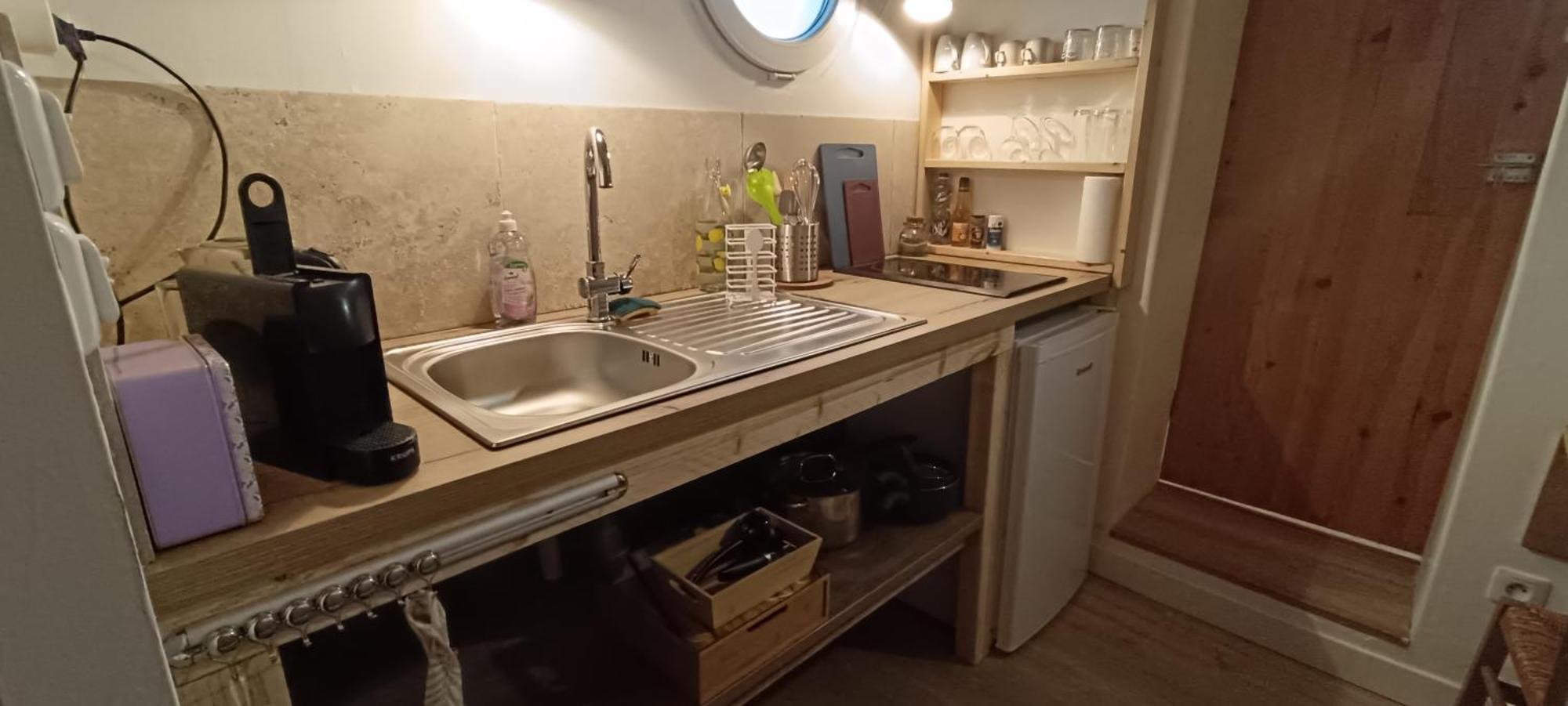 L'Establoun Apartment Saint-Martin-de-Bromes ภายนอก รูปภาพ